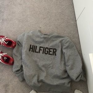 TOMMY HILFIGER CREW NECK